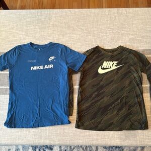 Nike T-Shirts boys size large 100% cotton long sleeve and short sleeve